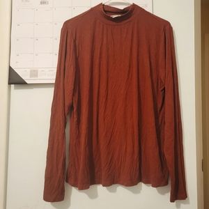 dark orange sweater size X